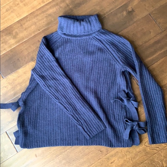 LAST ONE: UGG NWT Ceanne Turtleneck Sweater - Picture 2 of 8